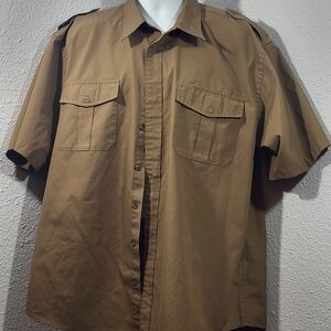 Men's Short Sleeve Utility Shirt in Khaki